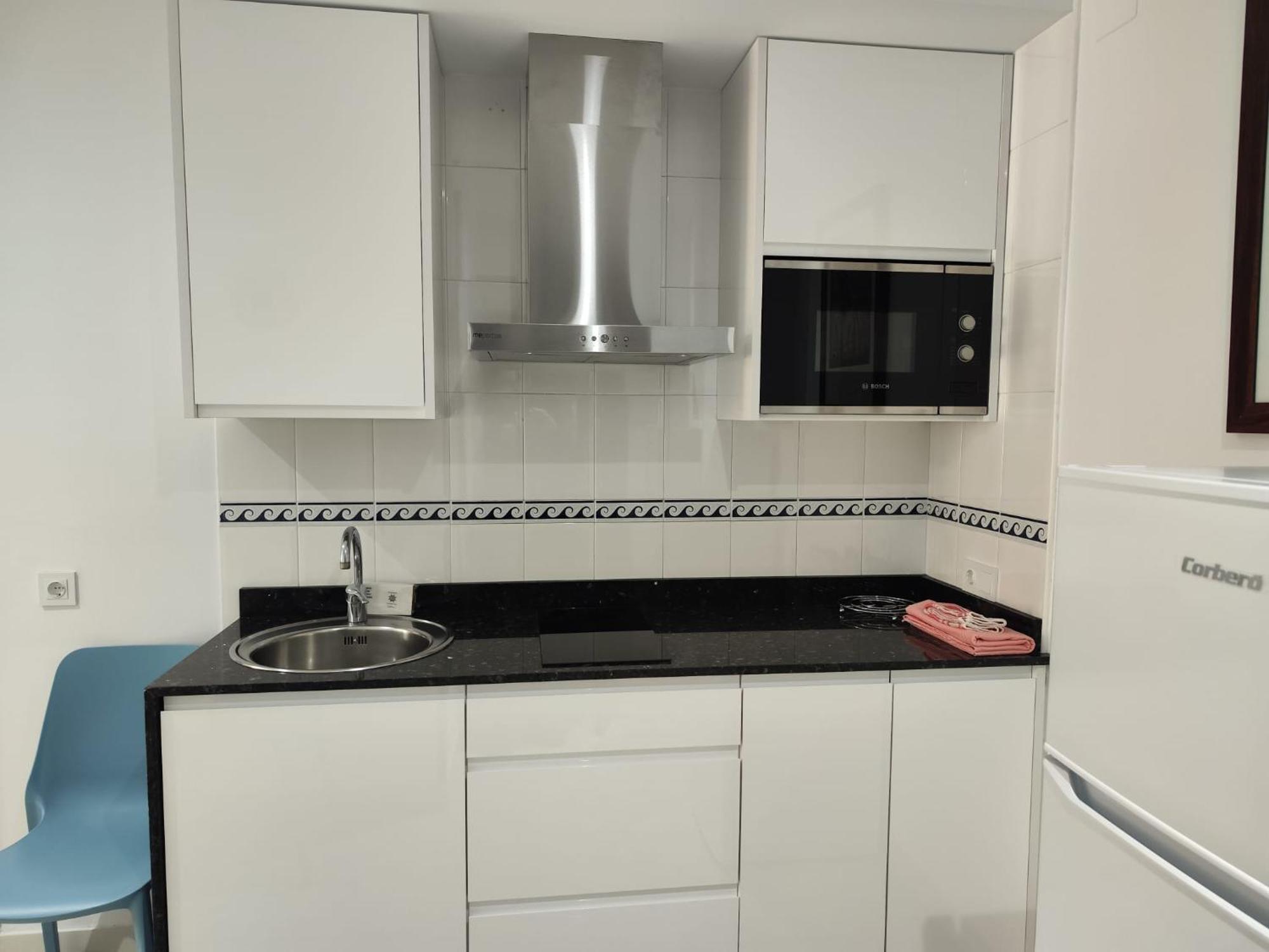 Apartamentos Leonor Carihuela Торремолинос Экстерьер фото